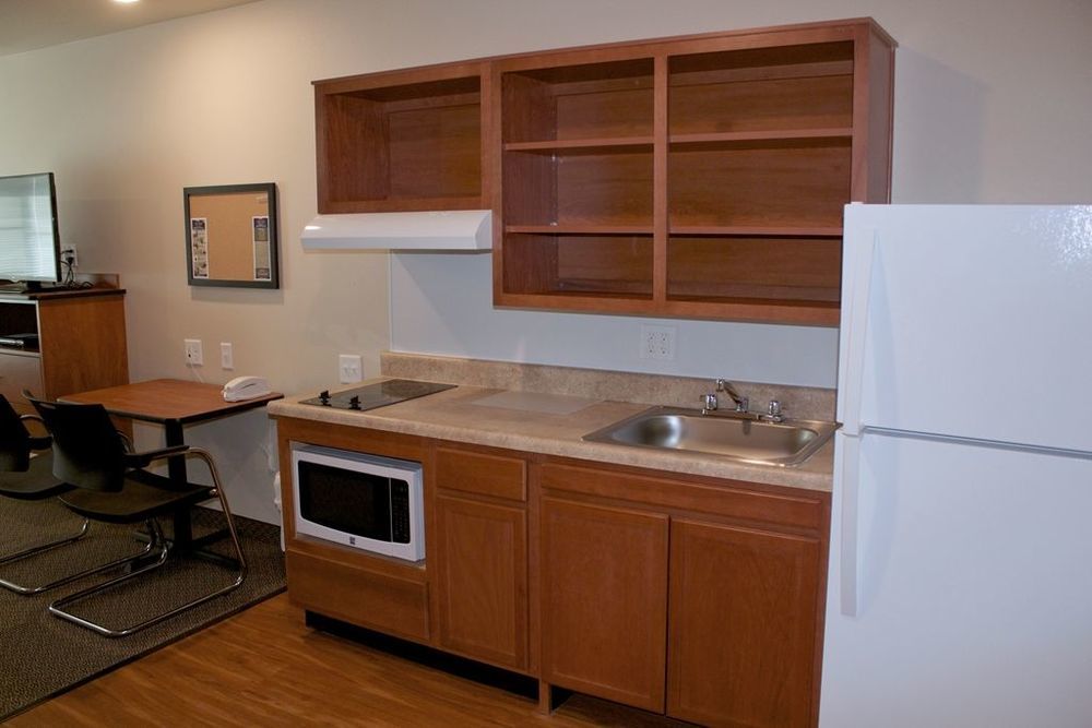 Suburban Studios Watford City חדר תמונה